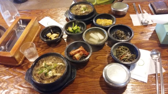 I ordered the Bulgogi, which comes with a lot of extra stuff. It was great (much better than my Bulgogi Burger at McDonald's)!