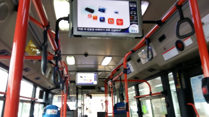 The buses had TV and free WiFI!