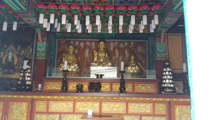 Suwon Buddhist temple