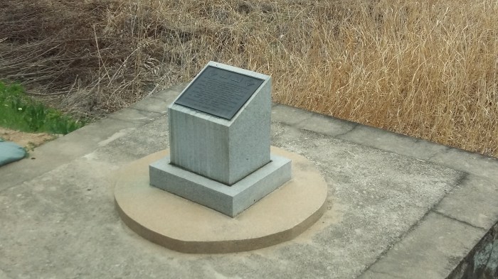 DMZ Ax Murder Monument