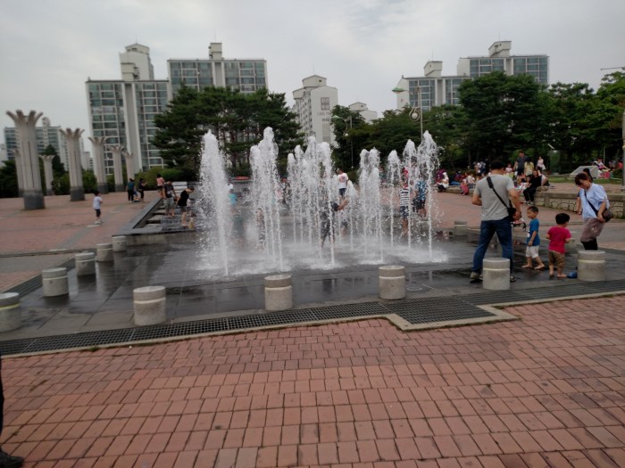 Ilsan Lake Park